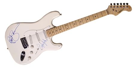 Lot #770 Simon and Garfunkel - Image 1