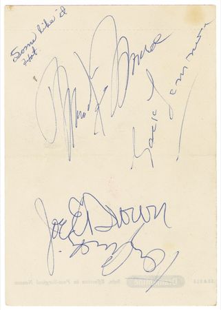 Lot #1053 Marilyn Monroe - Image 1