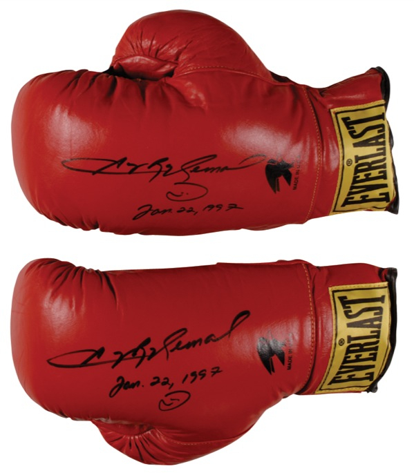 Lot 1393 Sugar Ray Leonard