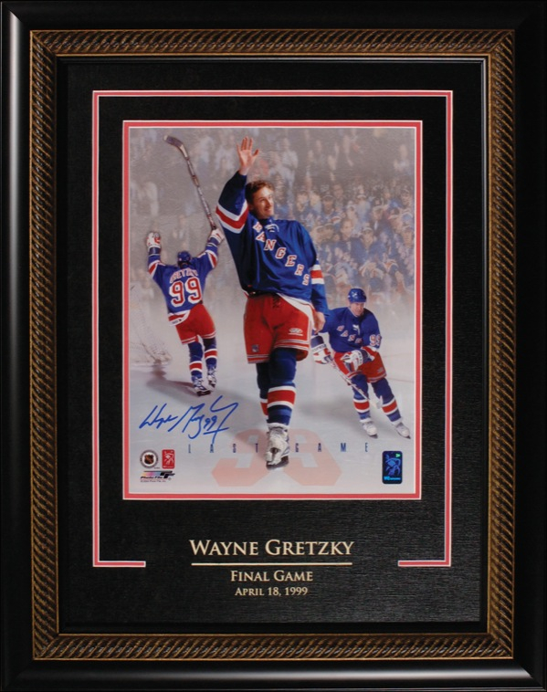 Lot 1329 Wayne Gretzky