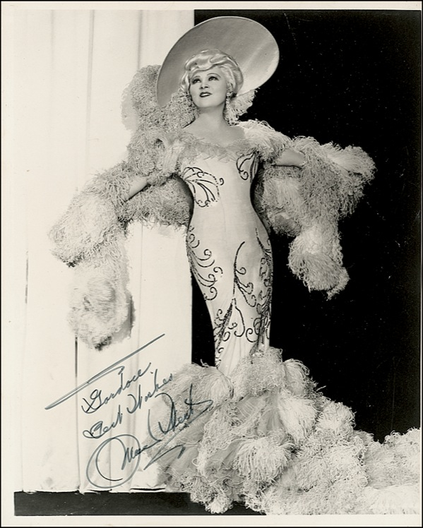 Lot 1156 Mae West