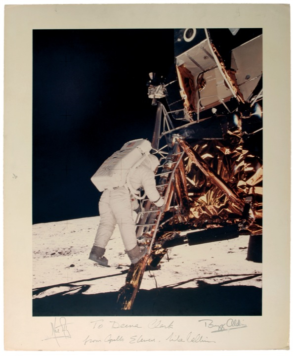 Lot 375 Apollo 11