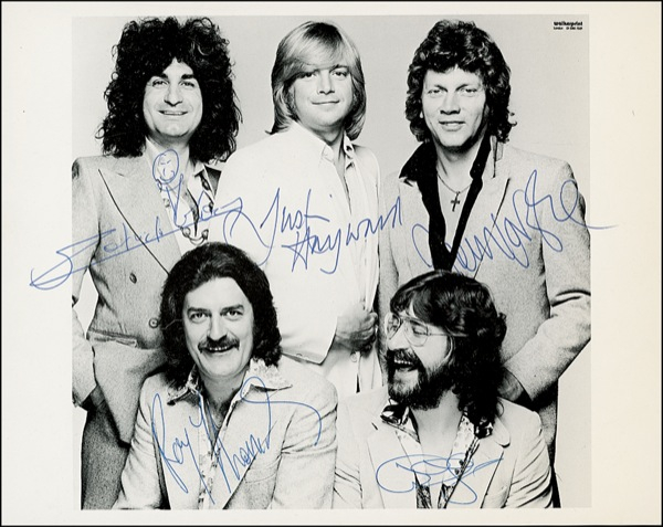 Lot 693 Moody Blues