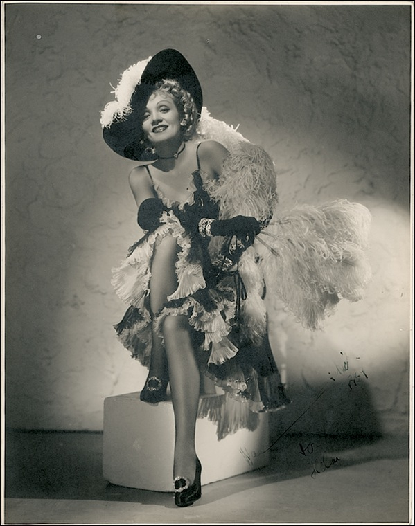 Lot 894 Marlene Dietrich