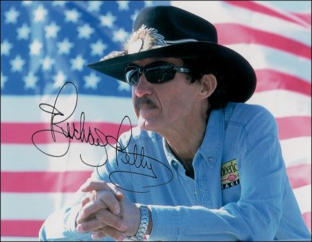 Lot #1486 Richard Petty - Image 2