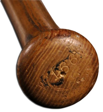 Lot #1562 Ted Williams - Image 3