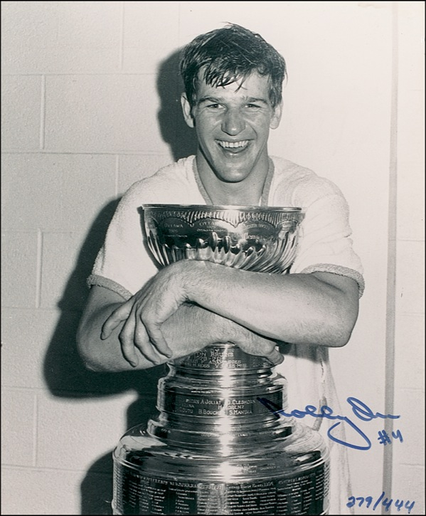 Lot 1477 Bobby Orr