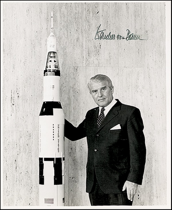 Lot 459 Wernher von Braun