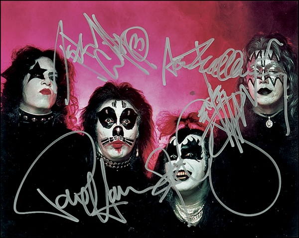 Lot 638 KISS
