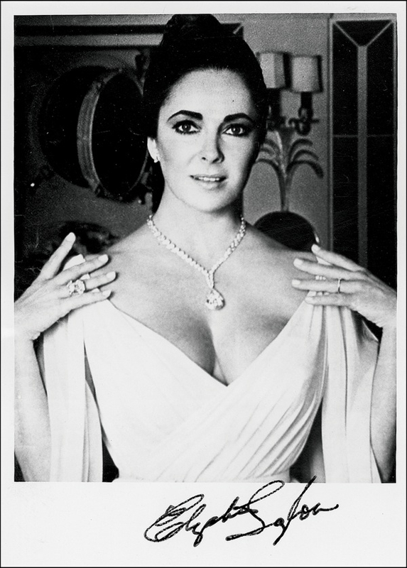 Lot 1081 Elizabeth Taylor Signed Photograph