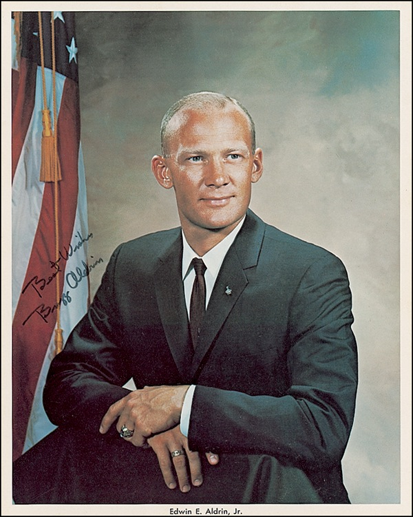 Lot 404 Buzz Aldrin Signed Photograph
