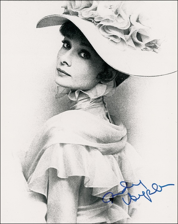 Lot 910 Audrey Hepburn Signed Photograph