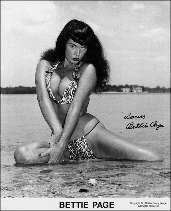 Lot 1011 Bettie Page Signed Photograph