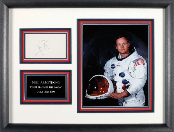 Lot 426 Neil Armstrong Signature