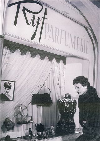 Lot #913 Audrey Hepburn: An early “Swiss” Audrey with unusual documentation - Image 2