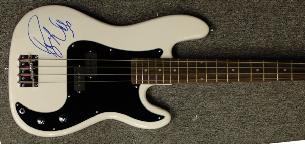 Lot 732 Pink Floyd: Waters, Roger Guitar