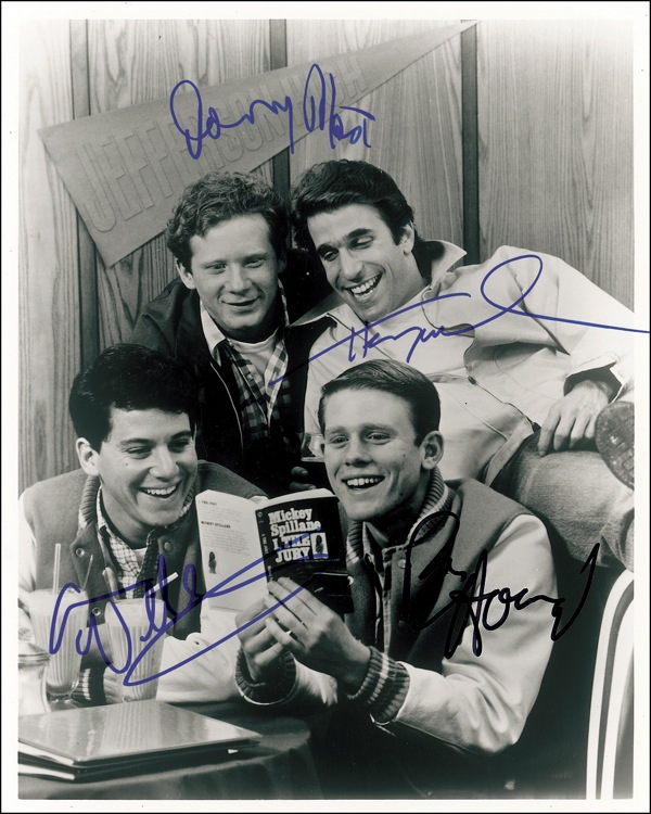 Lot 922 Happy Days Signed Photograph
