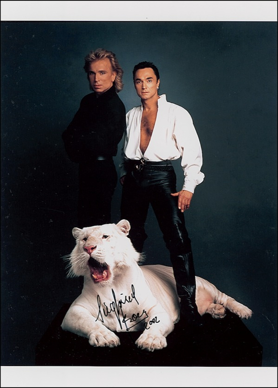 Lot 1067 Siegfried and Roy Signed Photograph