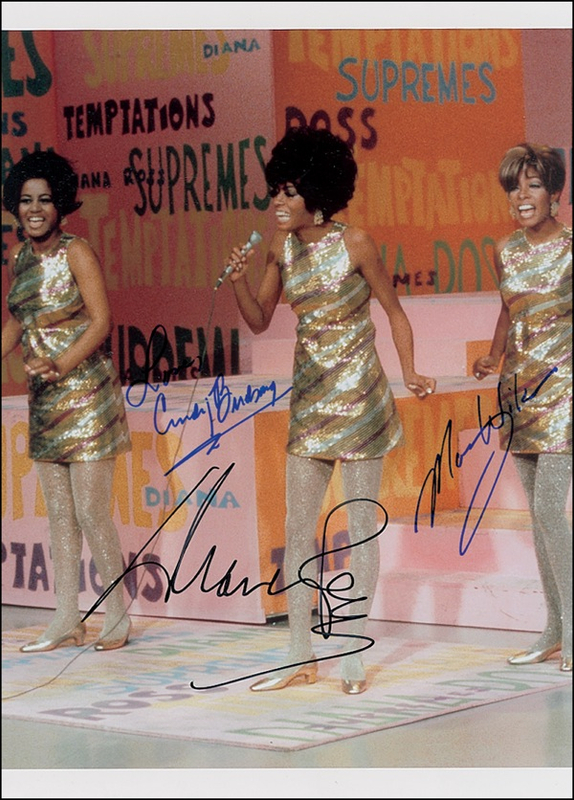 Lot 765 Supremes Signed Photograph
