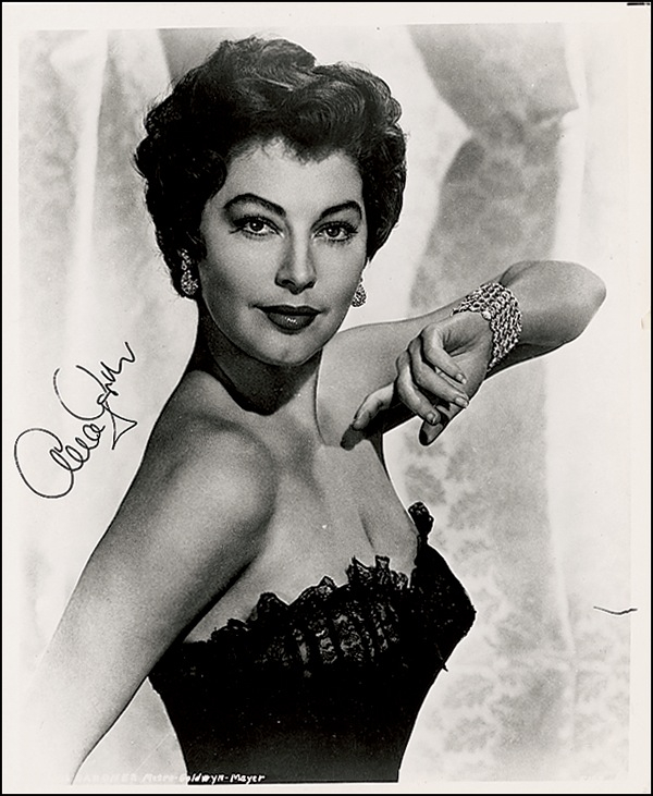 Lot 903 Ava Gardner Signed Photograph
