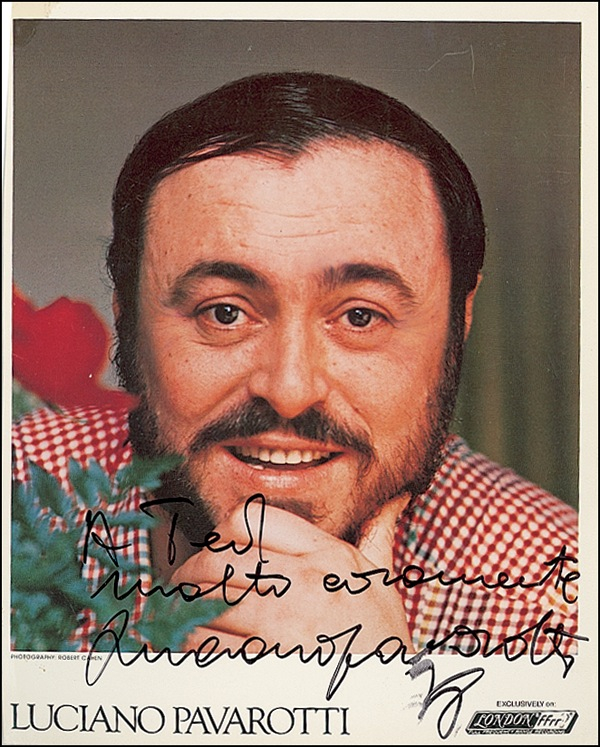 Lot 728 Luciano Pavarotti Signed Photograph