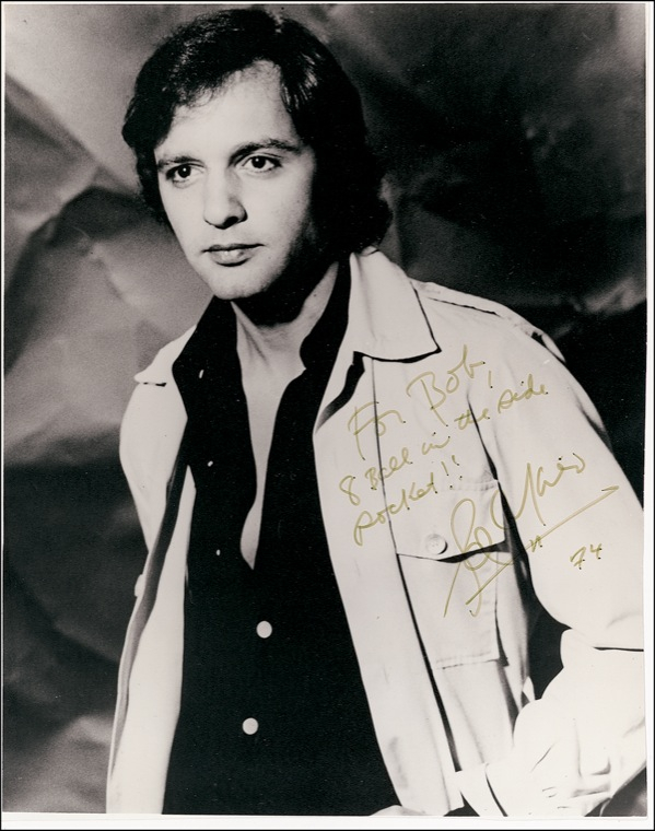 Lot 1017 Sal Mineo Signed Photograph