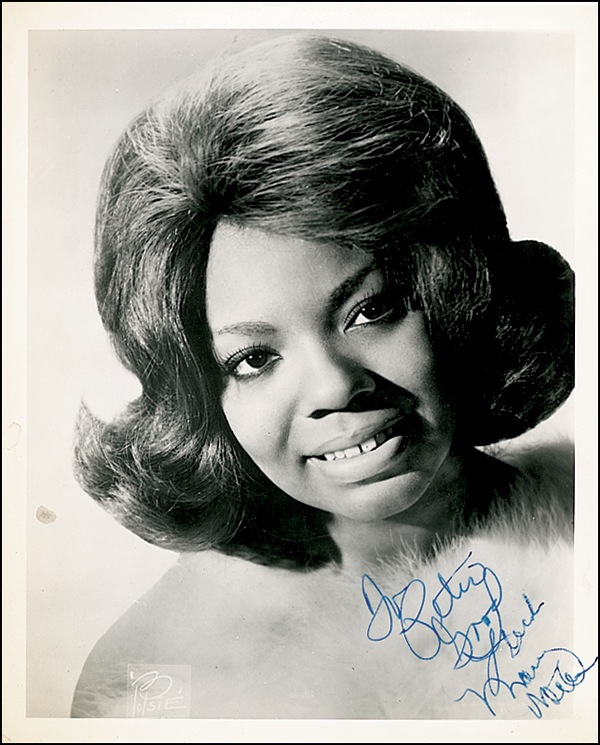 Lot 781 Mary Wells Signed Photograph