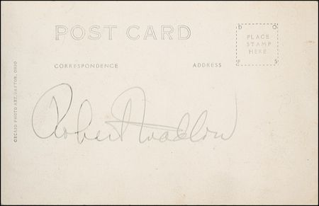 Lot #251 Robert Wadlow Signed Photograph - Image 1