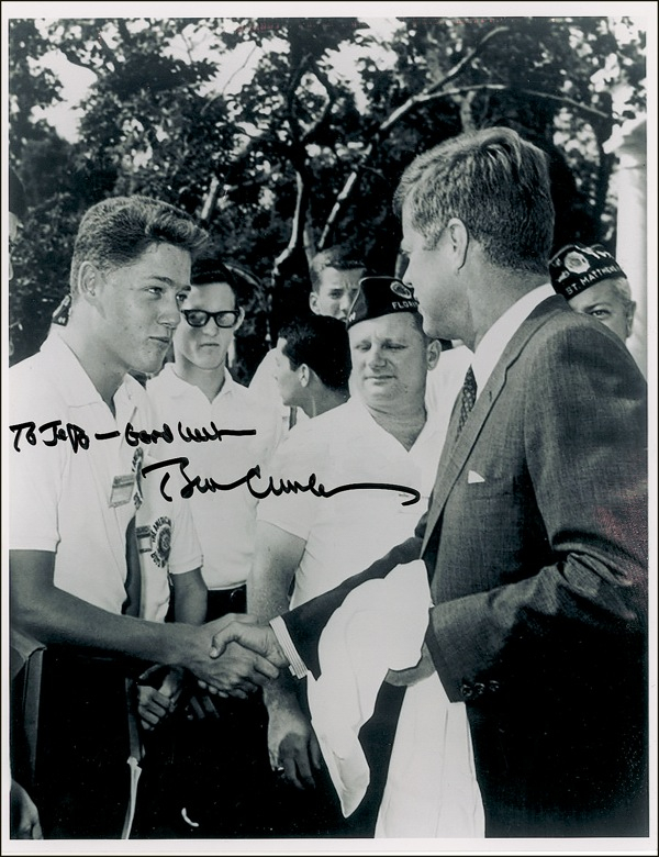 Lot 18 Bill Clinton Signed Photograph