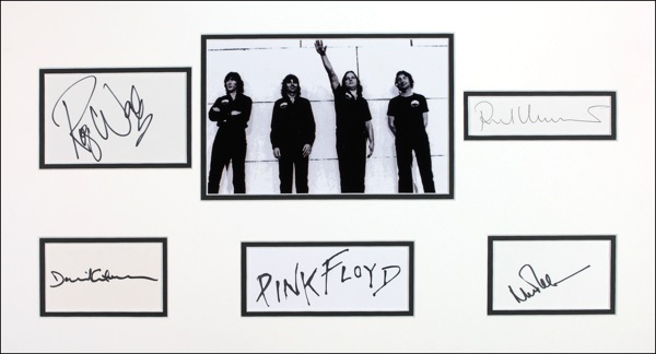 Lot 600 Pink Floyd Signature