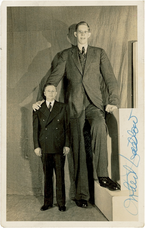 Lot 246 Robert Wadlow Signed Photograph