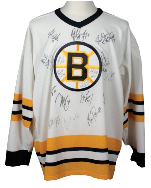 Lot 1237 Boston Bruins Hockey Jersey