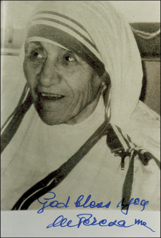 Lot 222 Mother Teresa Signed Photograph