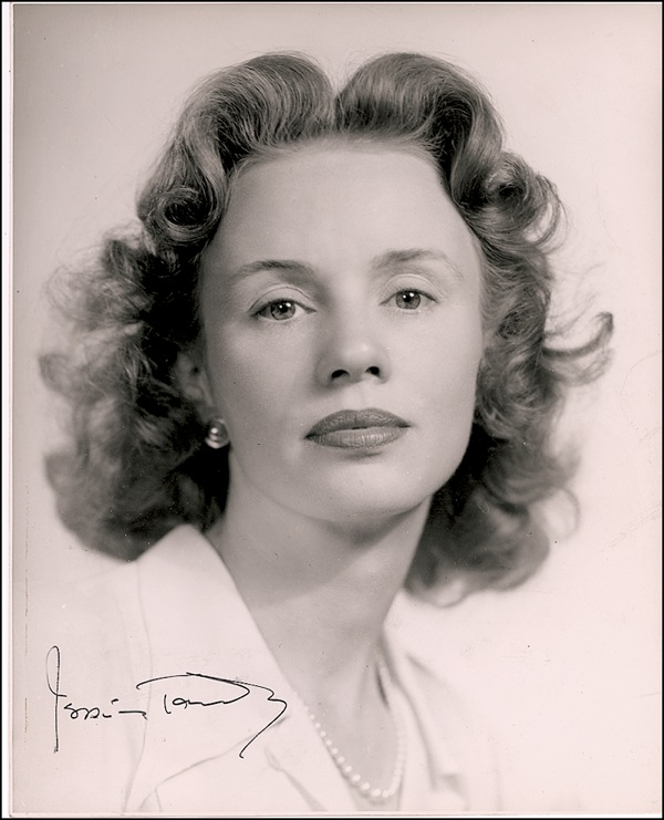 Lot 1100 Jessica Tandy Signed Photograph