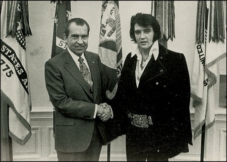 Lot #85 Richard Nixon Postcard - Image 2