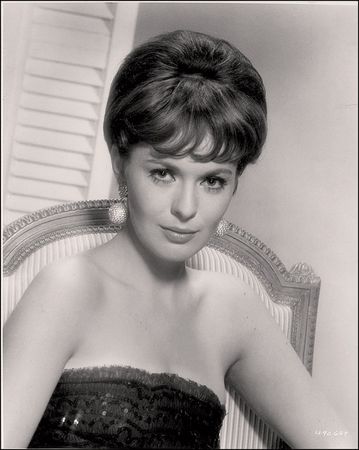 Lot #1063 Jean Seberg Signature - Image 2