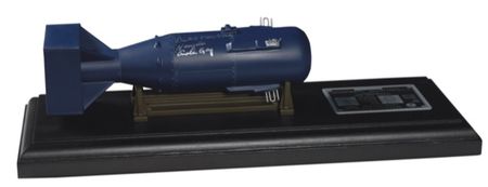 Lot #282 Enola Gay: Tibbets and Van Kirk Signed Scale Bomb Model - Image 2