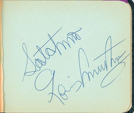 Lot #563 Autograph Album: Musicians Autograph Album - Image 3