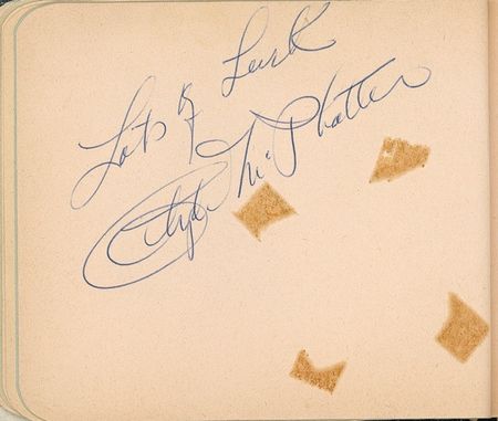 Lot #563 Autograph Album: Musicians Autograph Album - Image 4