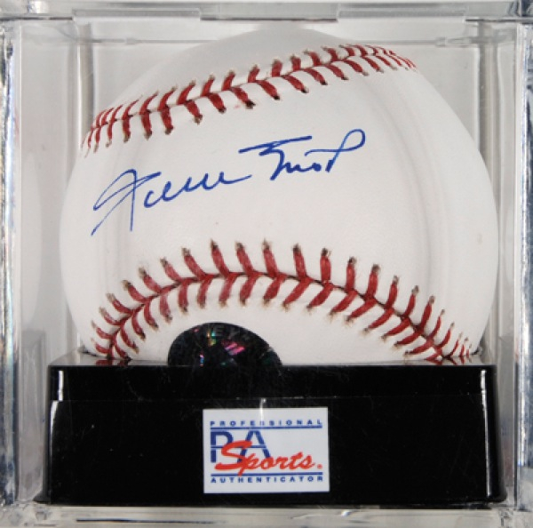 Lot 1440 Willie Mays Baseball