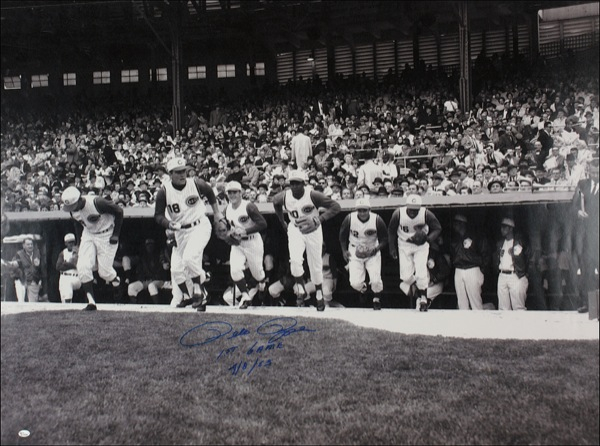 Lot 1502 Pete Rose Signed Photograph