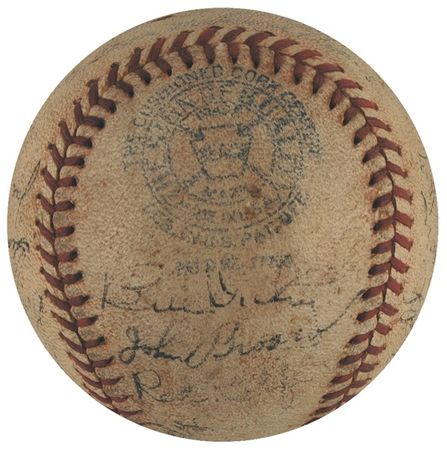 Lot #1358 NY Yankees: 1936 World Champion Yankees team ball, including Gehrig, DiMaggio, and Lazzeri - Image 3