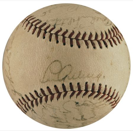 Lot #1359 NY Yankees Baseball - Image 1