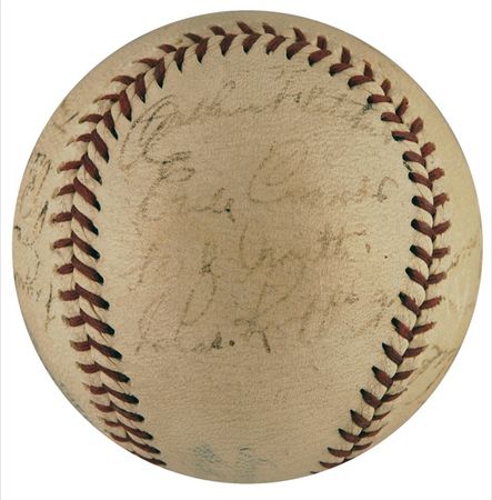 Lot #1359 NY Yankees Baseball - Image 2