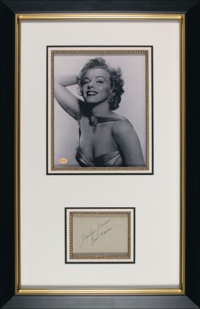 Lot #1009 Marilyn Monroe Signature - Image 1
