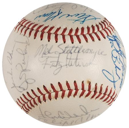 Lot #1349 Thurman Munson and the NY Yankees: Munson and his ‘72 Yankee teammates - Image 1