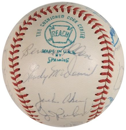 Lot #1349 Thurman Munson and the NY Yankees: Munson and his ‘72 Yankee teammates - Image 5