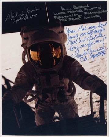 Lot #413 Apollo 12: Conrad recounts the story of his first words on the moon - Image 3