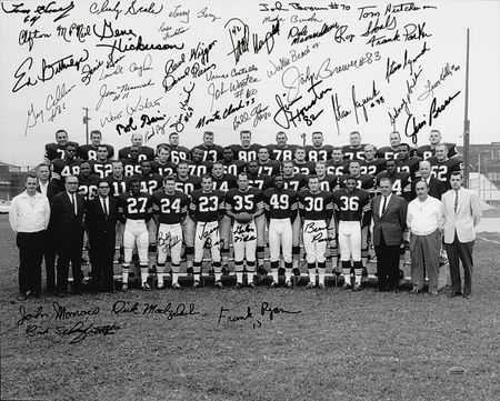 Lot #1109 Cleveland Browns Group Lot - Image 2