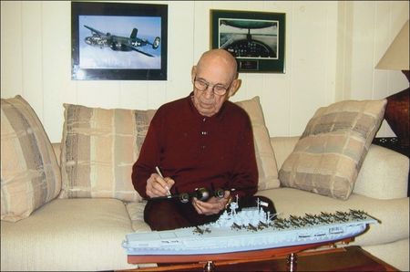 Lot #315 Doolittle’s Raiders: Cole, Richard Airplane Model - Image 3